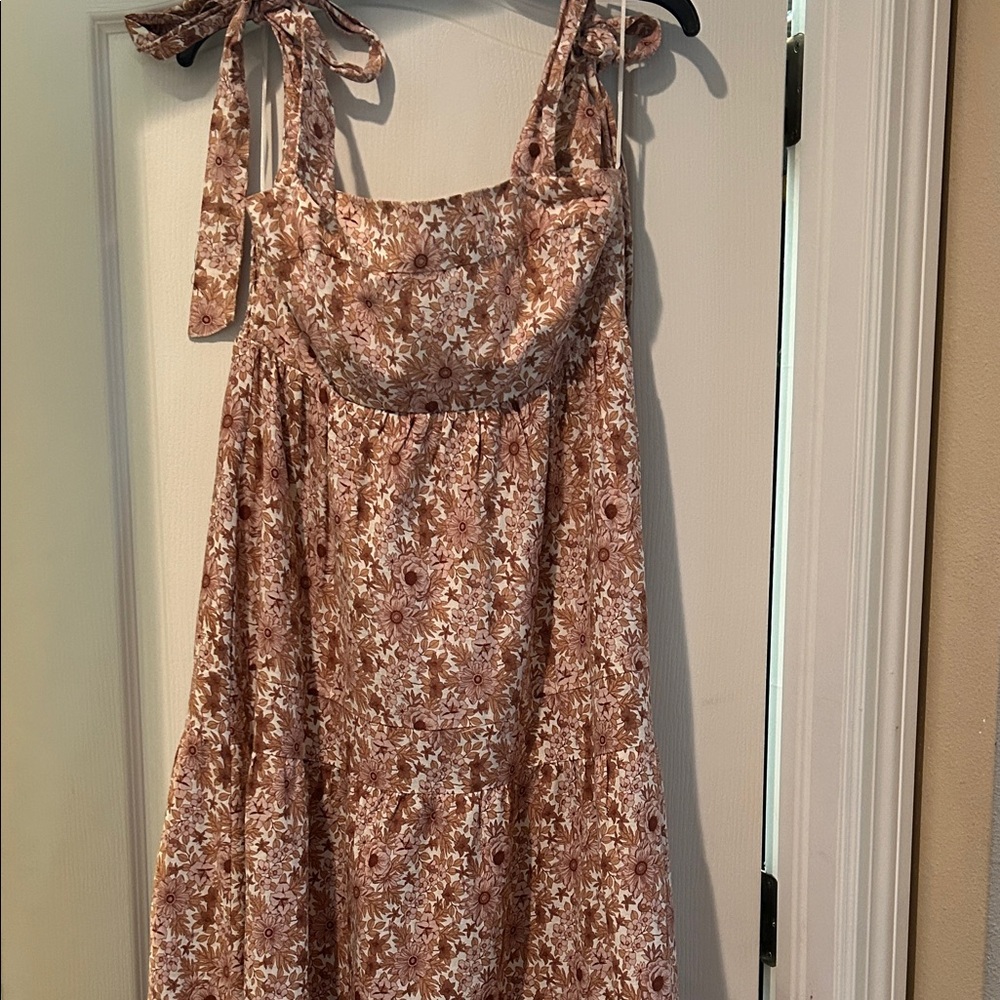 House of Harlow 1960 Floral Patterned Top